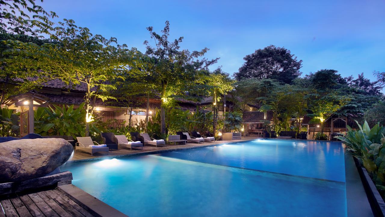 Desa Alamanis Resort Villa Cirebon Exterior photo