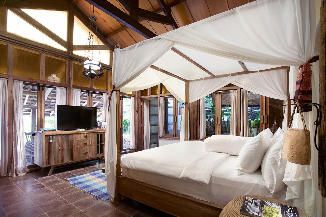 Desa Alamanis Resort Villa Cirebon Exterior photo